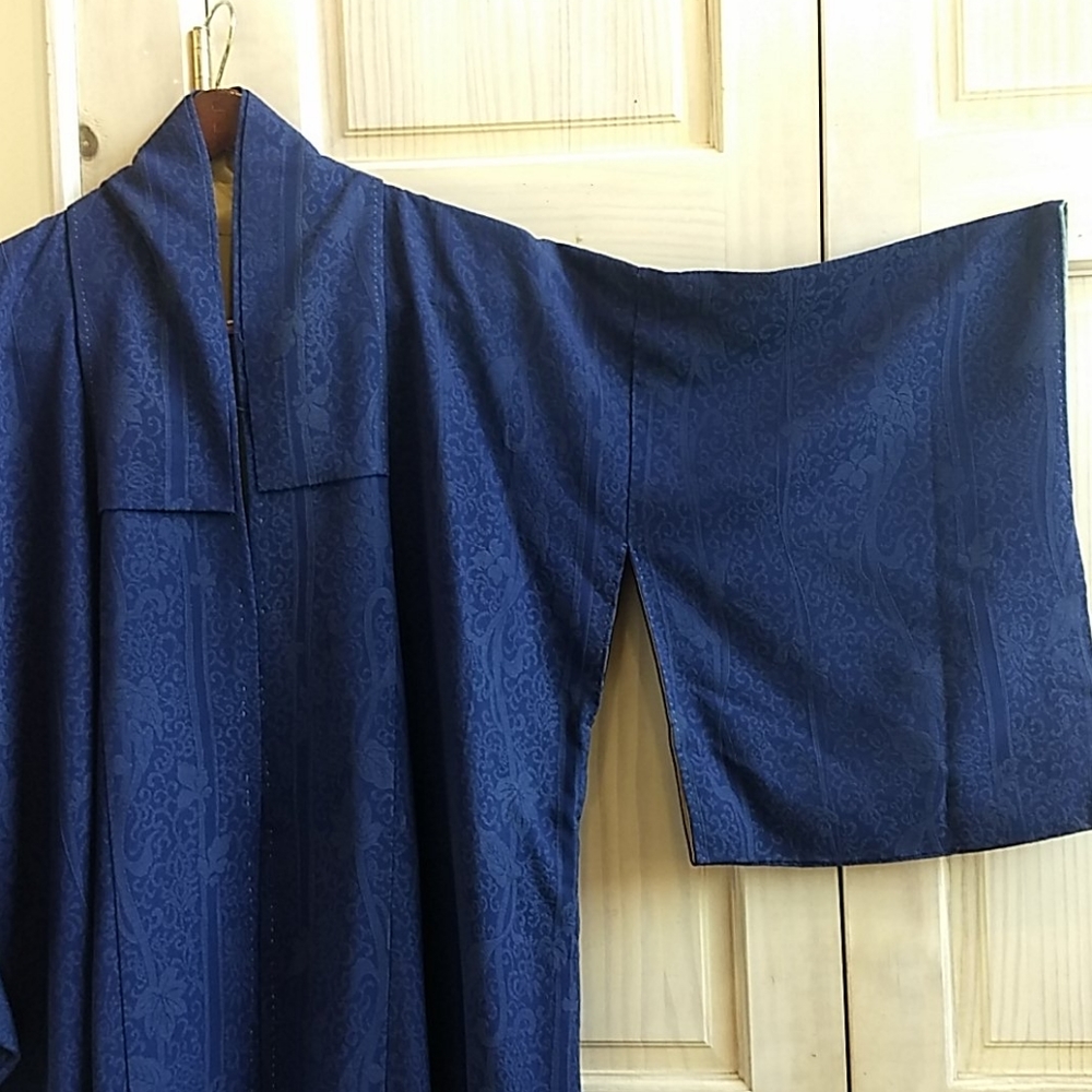 Vintage silk kimono SOLD